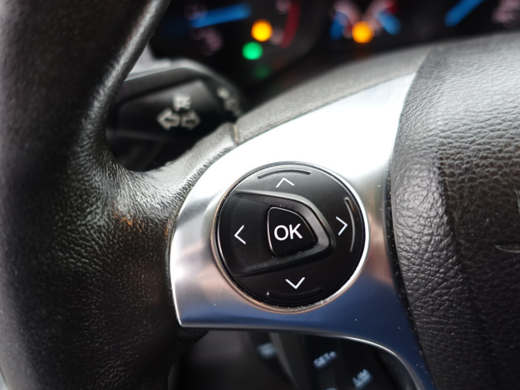 
Ford Transit Connect 1.5 TDCI Euro 6 L2 Sportline- 3 pers, Stoelverwarming, Inrichting, Cruise, Clima vol									