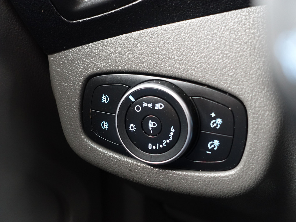 
Ford Transit Connect 1.5 EcoBlue Euro 6 L2 Sport Aut- Camera, CarPlay, Cruise, Clima, Trekhaak, Park Assist vol									