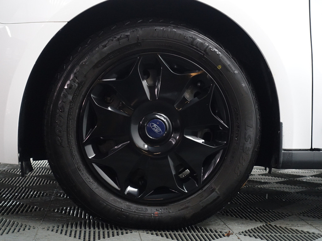 
Ford Transit Connect 1.5 TDCI Euro 6 L2 Sportline- 3 pers, Stoelverwarming, Inrichting, Cruise, Clima vol									