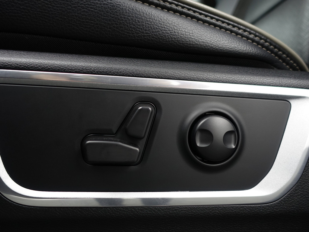 
Dodge Ram 1500 5.7 V8 4×4 Crew Cab Laramie Aut- Prins Onderbouw, Carplay, Alpine Audio, Stoelventilatie, Stuur/Stoelverwarming, Memory vol									