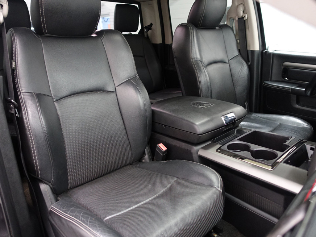 
Dodge Ram 1500 5.7 V8 4×4 Quad Cab 6’4 Laramie Aut- LPG G3, Schuifdak, Elek Verwarmd/Geventileerd Interieur, Alpine Audio, Camera vol									