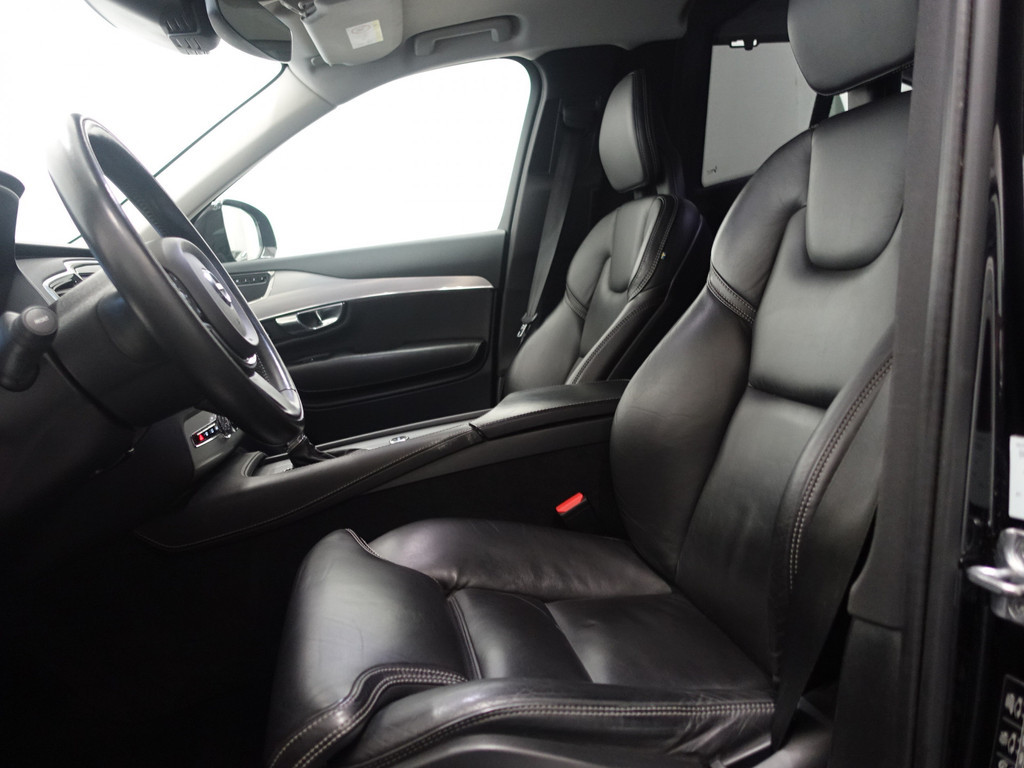 
Volvo XC90 2.0 D5 Euro 6 4WD R-Design Aut- 360 Camera, Xenon Led, Navi, Memory, Sport Leder, Grijs Kenteken vol									