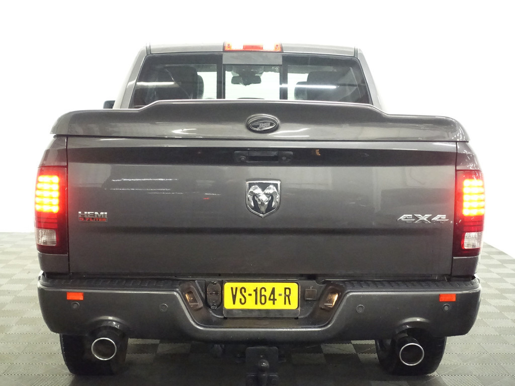 
Dodge Ram 1500 5.7 V8 4×4 Quad Cab 6’4 Laramie Aut- LPG G3, Schuifdak, Elek Verwarmd/Geventileerd Interieur, Alpine Audio, Camera vol									