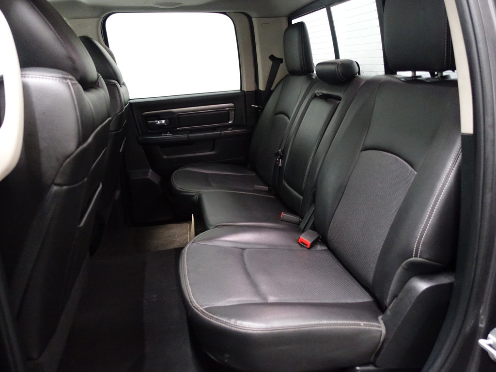 
Dodge Ram 1500 5.7 V8 4×4 Quad Cab 6’4 Laramie Aut- LPG G3, Schuifdak, Elek Verwarmd/Geventileerd Interieur, Alpine Audio, Camera vol									