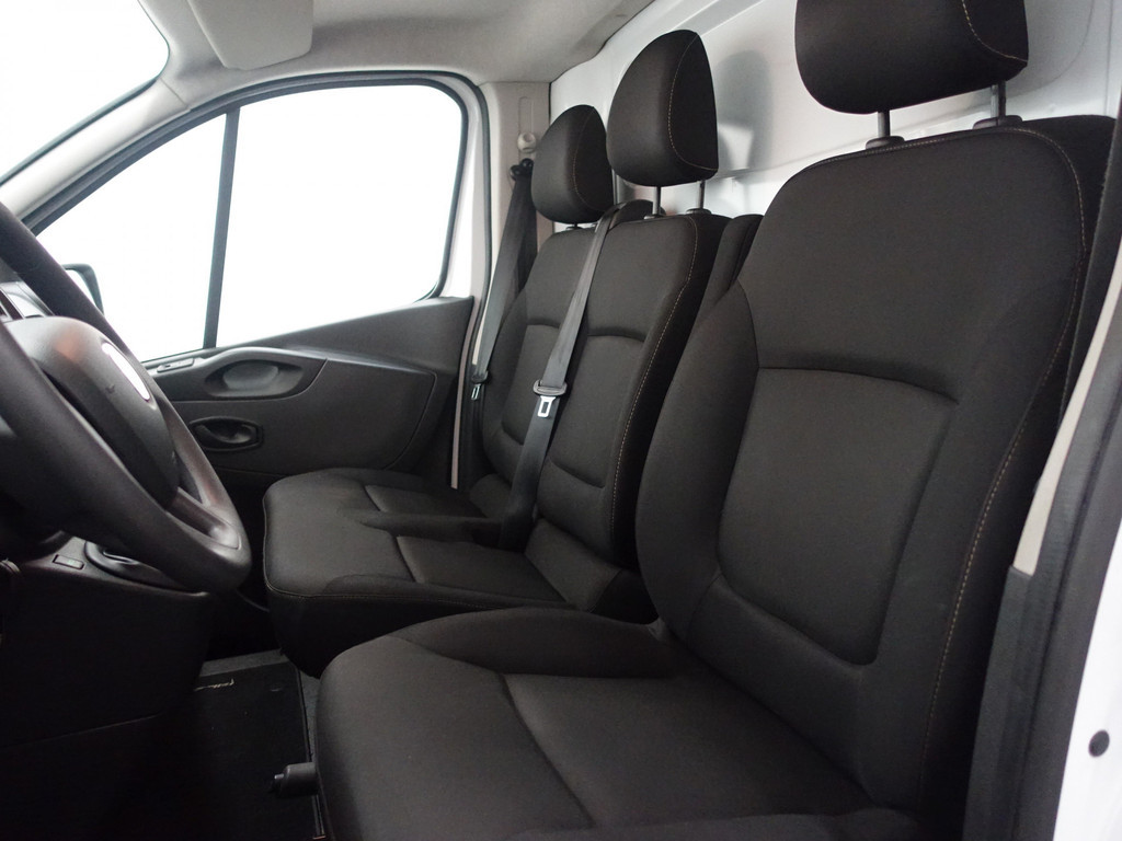 
Fiat Talento 1.6 MJ Euro 6 L2- 3 Pers, Ecc, Bluetooth Audio, Elek pakket, Grijs kenteken vol									