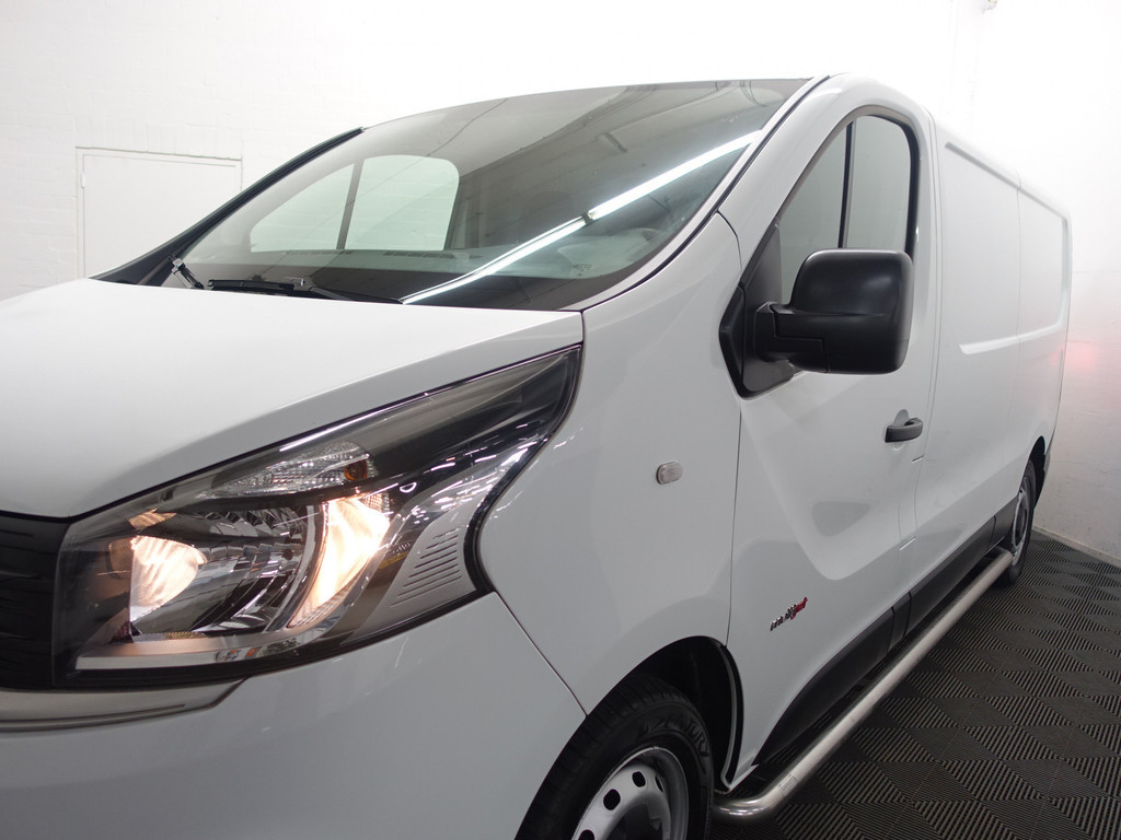 
Fiat Talento 1.6 MJ Euro 6 L2- 3 Pers, Ecc, Bluetooth Audio, Elek pakket, Grijs kenteken vol									