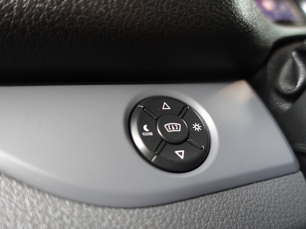 
Citroën Jumpy 2.0 BlueHDI Euro 6 180 Sportline Aut- Dubbel Cabine, 5/6 Pers, 2x Schuifdeur, Head Up, Keyless, 360 Camera vol									