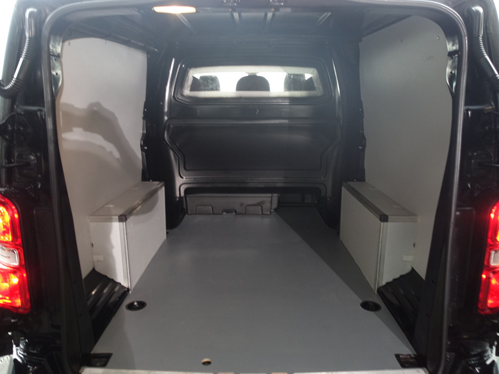 
Citroën Jumpy 2.0 BlueHDI Euro 6 180 Sportline Aut- Dubbel Cabine, 5/6 Pers, 2x Schuifdeur, Head Up, Keyless, 360 Camera vol									