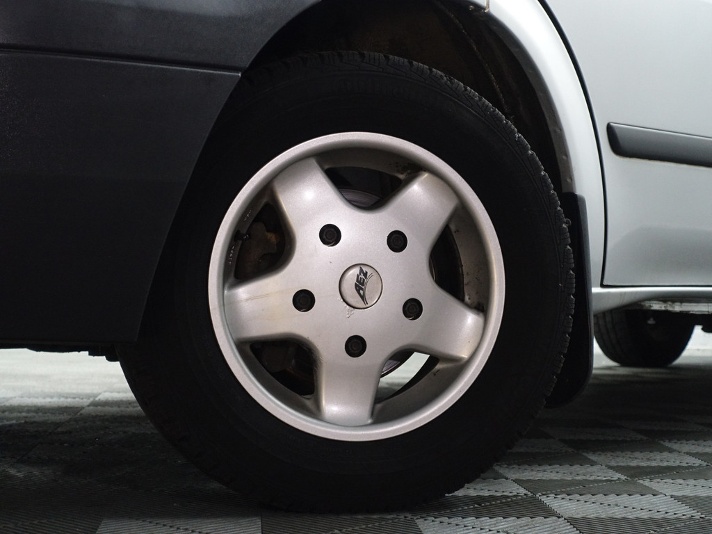 
Ford Transit 300L 2.2 TDCI- Dubbele Cabine, 5 Pers, Bluetooth Audio, Mf Stuur, Cruise, Clima vol									