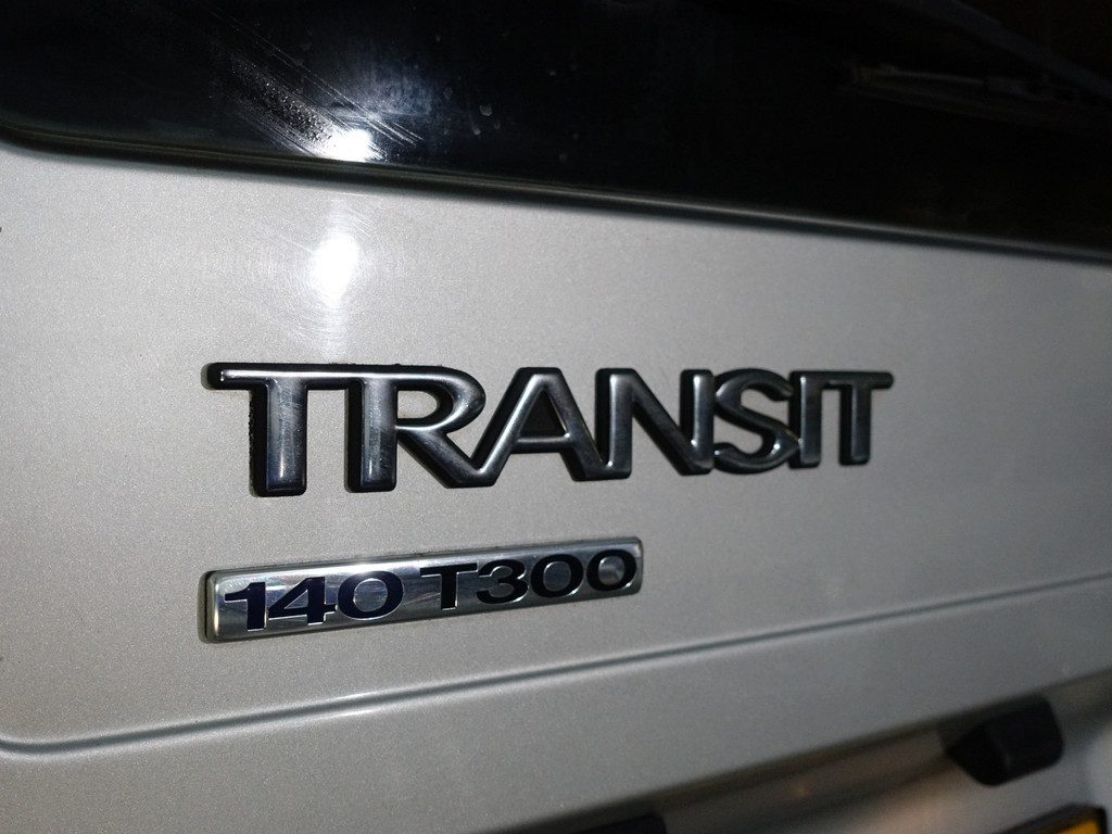 
Ford Transit 300L 2.2 TDCI- Dubbele Cabine, 5 Pers, Bluetooth Audio, Mf Stuur, Cruise, Clima vol									