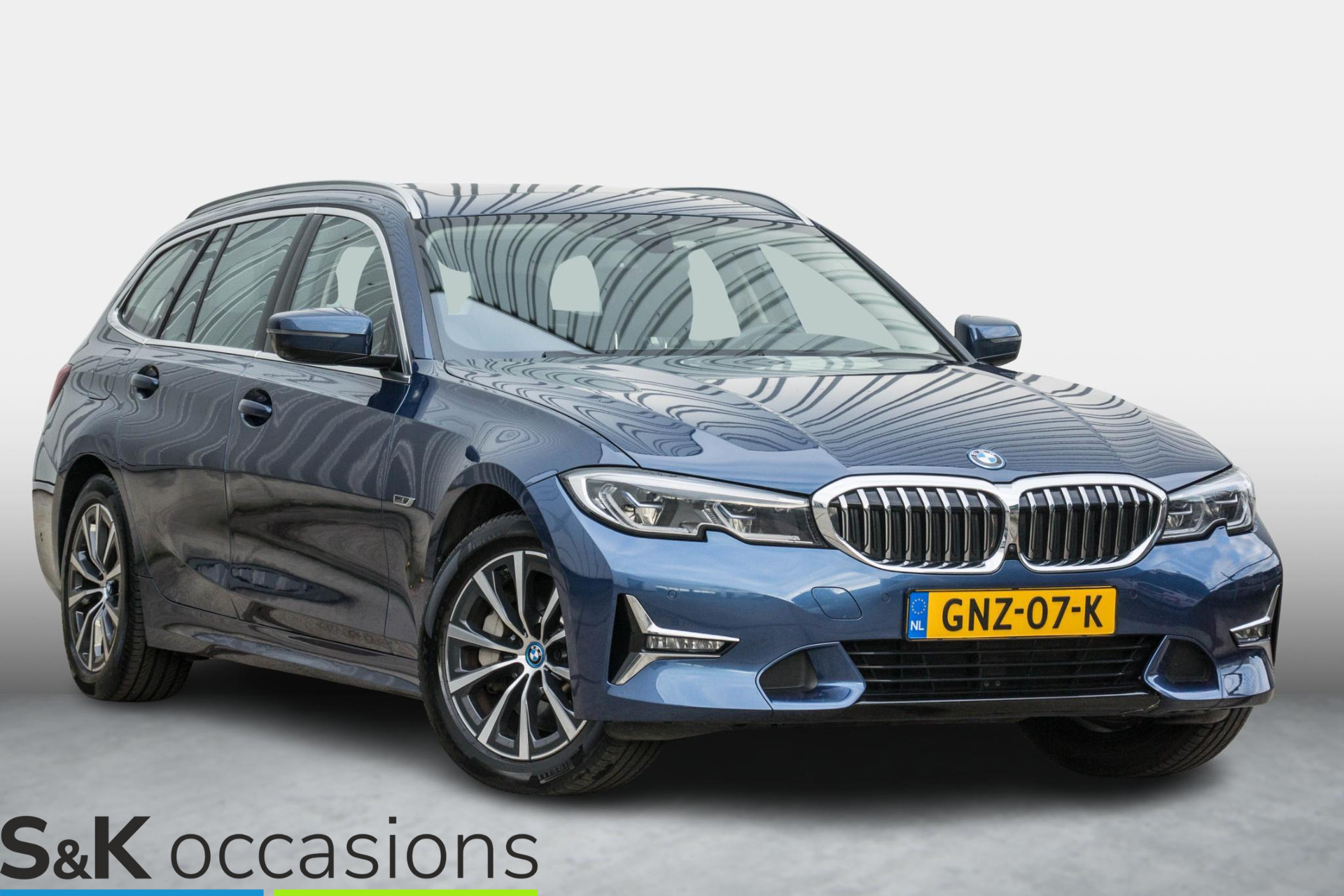 
								BMW 3 Serie Touring 330e xDrive Pano Led Leder vol									
