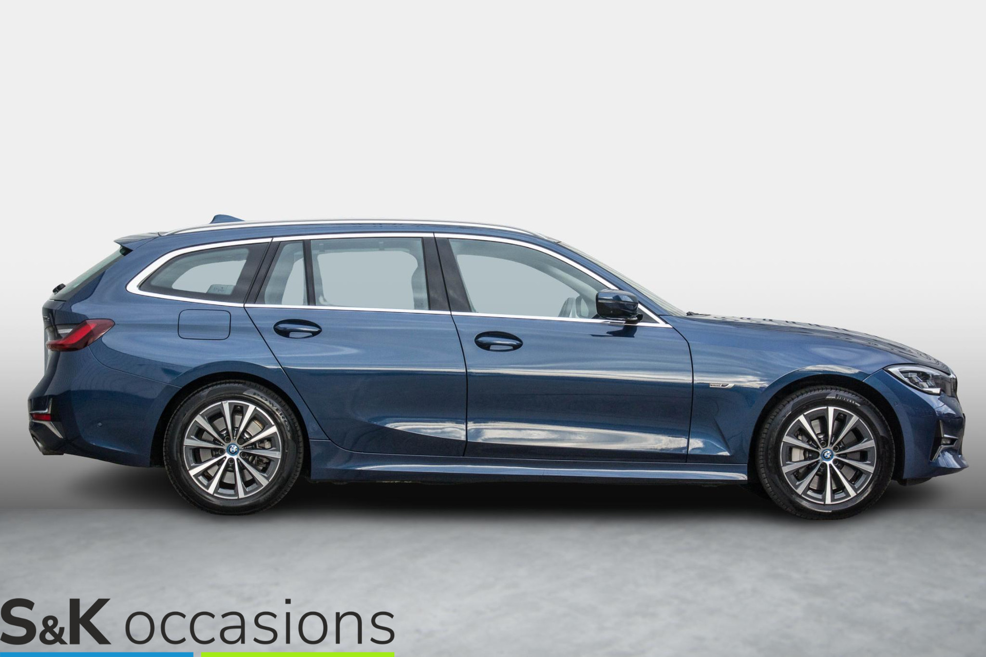 
								BMW 3 Serie Touring 330e xDrive Pano Led Leder vol									