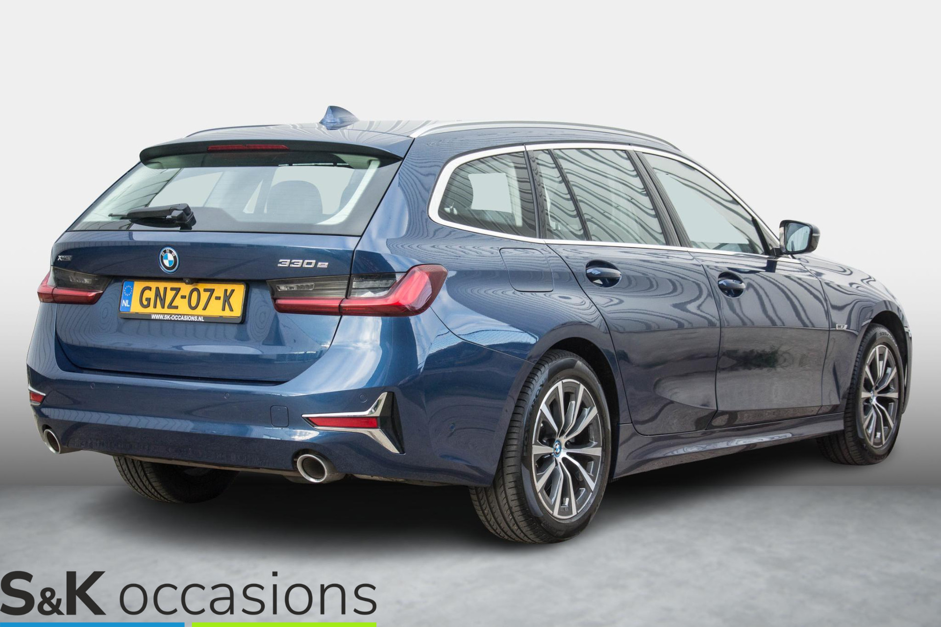 
								BMW 3 Serie Touring 330e xDrive Pano Led Leder vol									