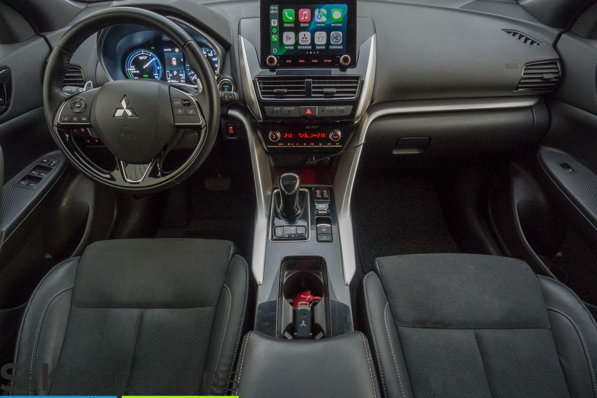 
Mitsubishi Eclipse Cross 2.4 PHEV Keyless Cruise PDC+Camera vol									