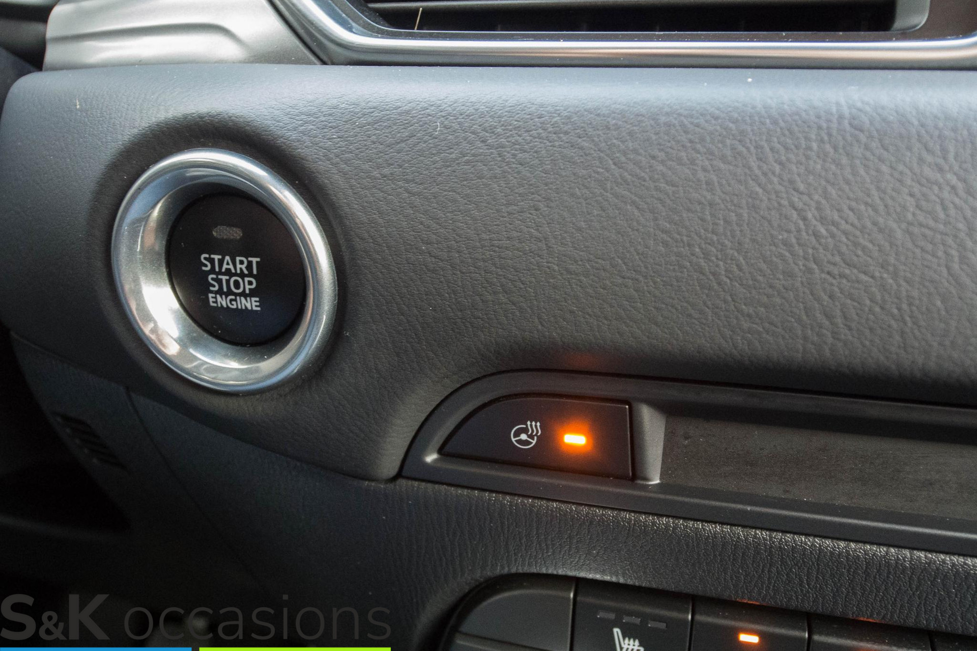 
								Mazda CX-5 2.0 SkyActiv-G 165 Sportive HeadUp 360cam Navi vol									