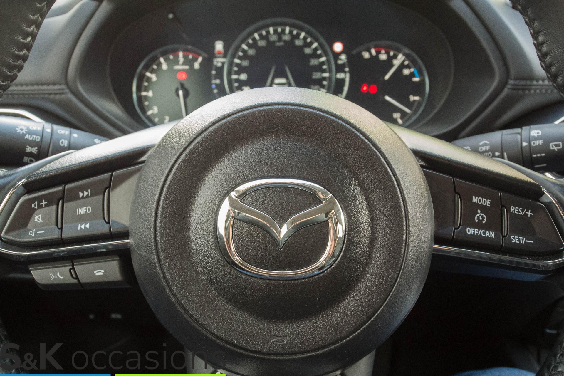 
								Mazda CX-5 2.0 SkyActiv-G 165 Sportive HeadUp 360cam Navi vol									