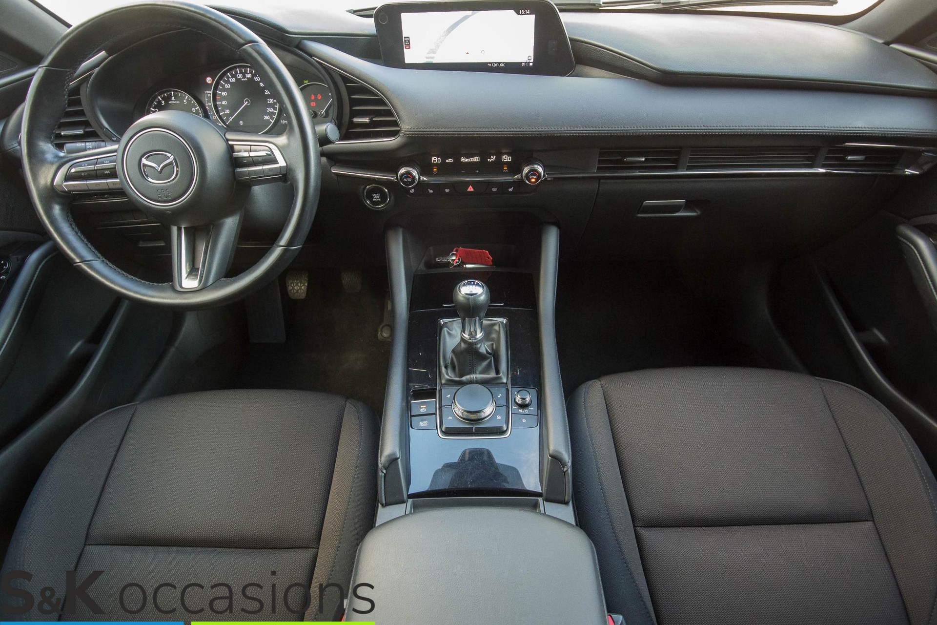 
								Mazda 3 2.0 e-SkyActiv-G M Hybrid 122 Luxury vol									