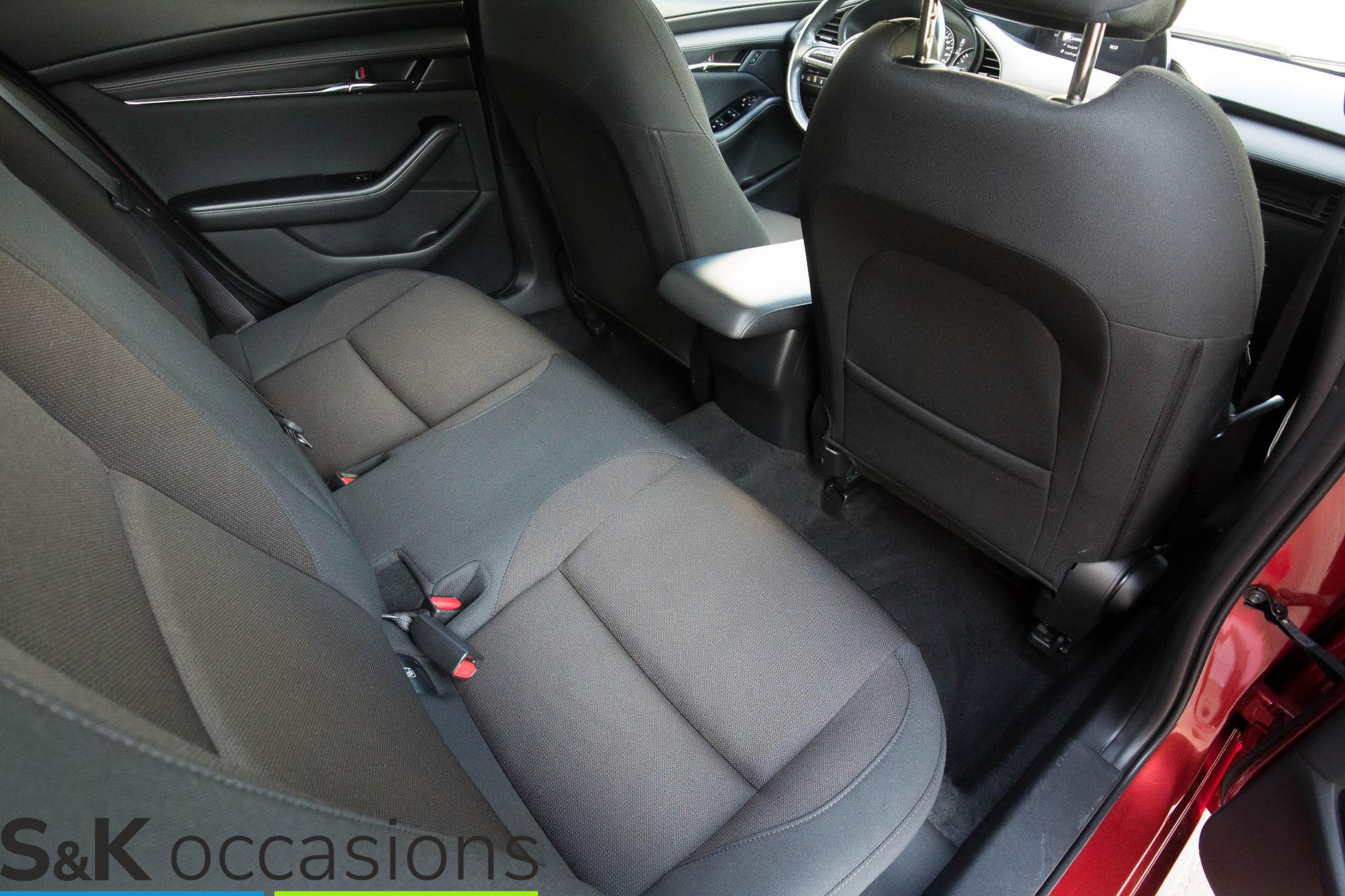 
								Mazda 3 2.0 e-SkyActiv-G M Hybrid 122 Luxury vol									