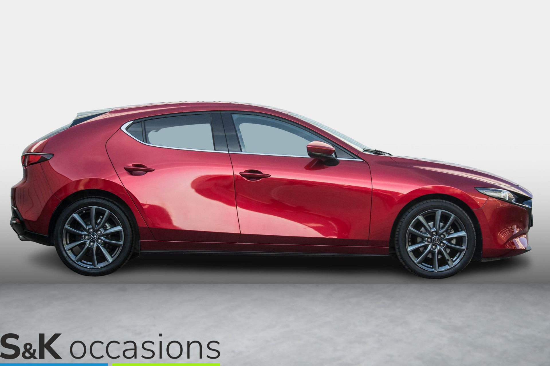 
								Mazda 3 2.0 e-SkyActiv-G M Hybrid 122 Luxury vol									