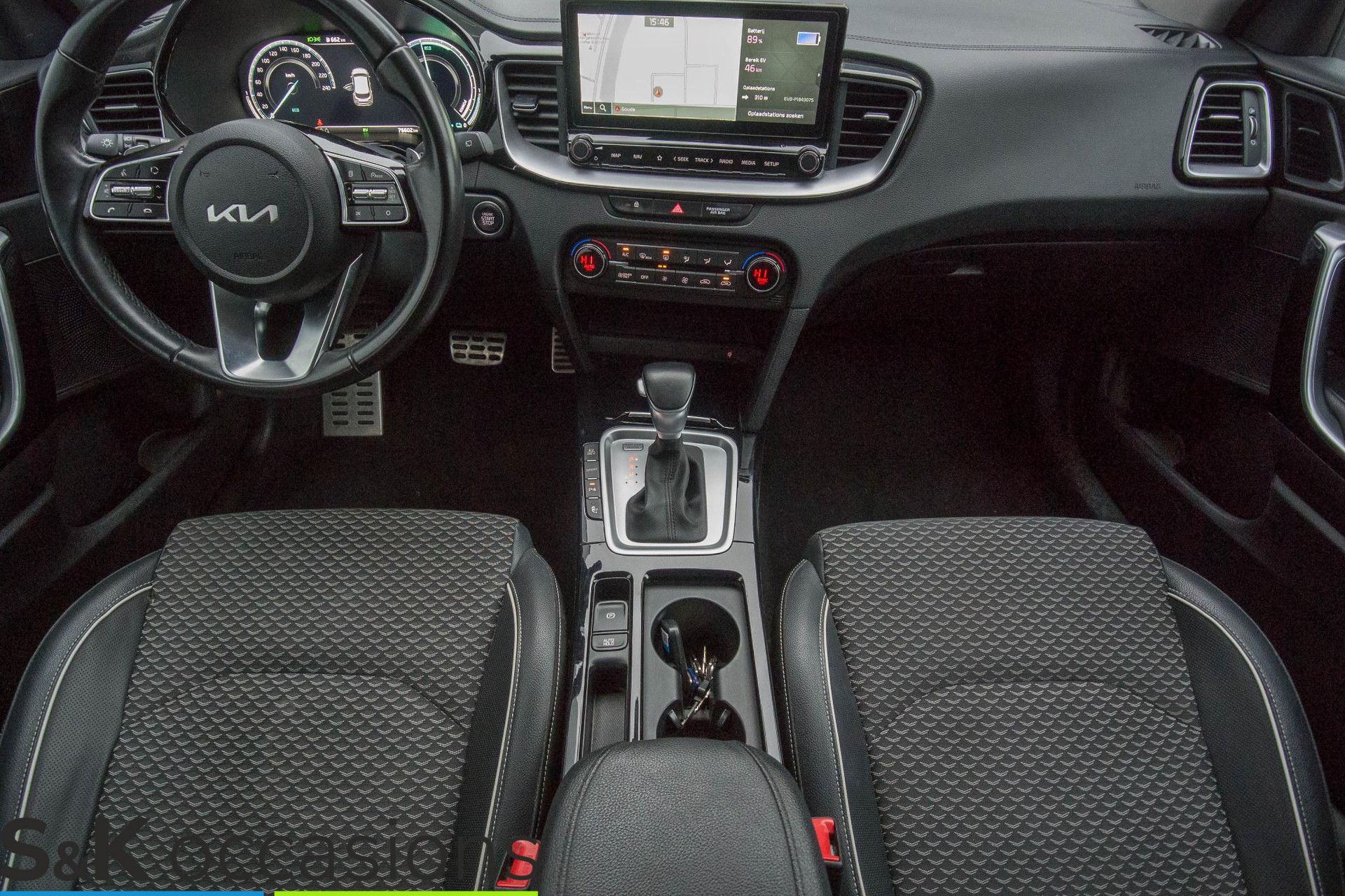 
								Kia Xceed 1.6 GDi PHEV ExecutiveLine Pano NAVI vol									