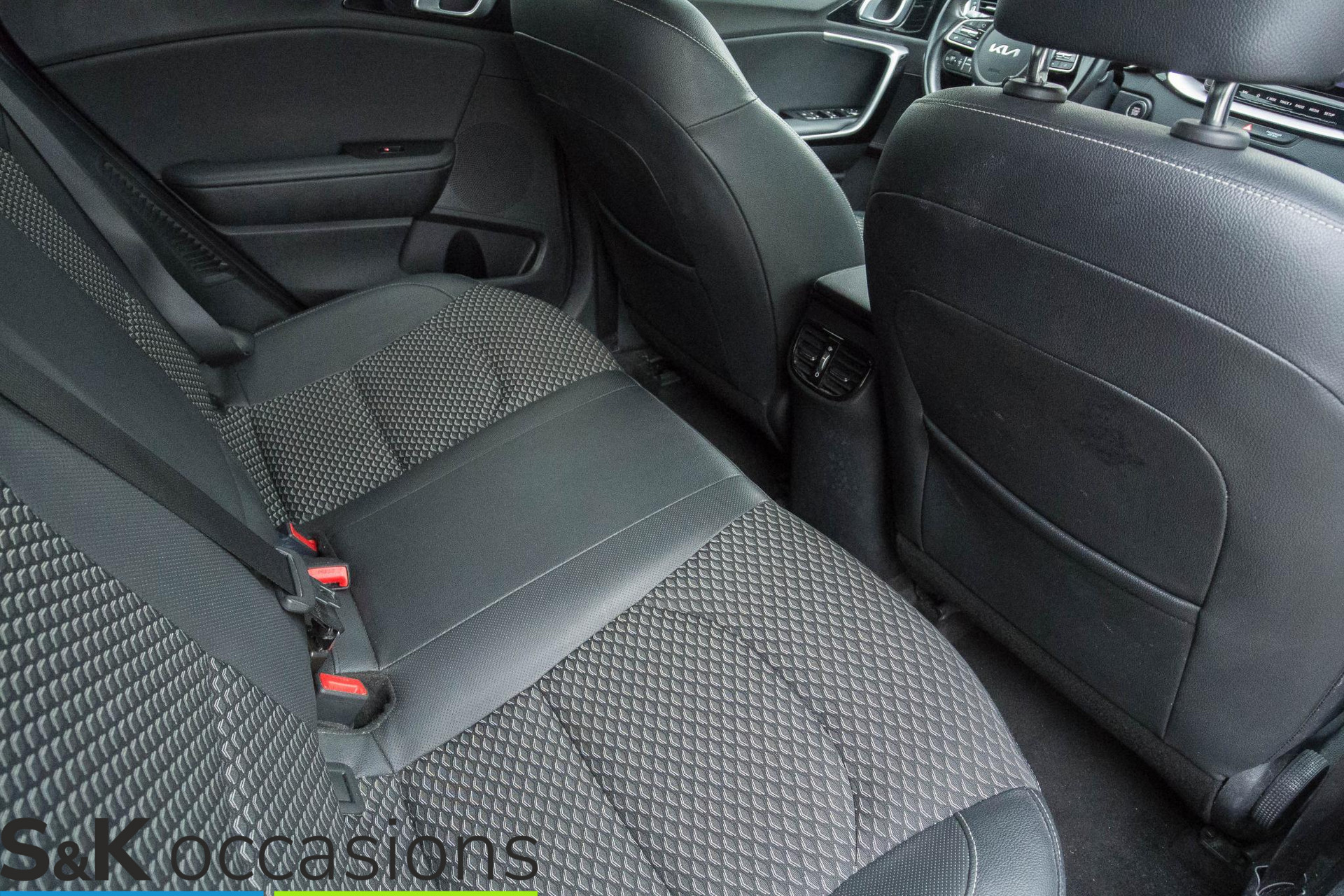 
								Kia Xceed 1.6 GDi PHEV ExecutiveLine Pano NAVI vol									