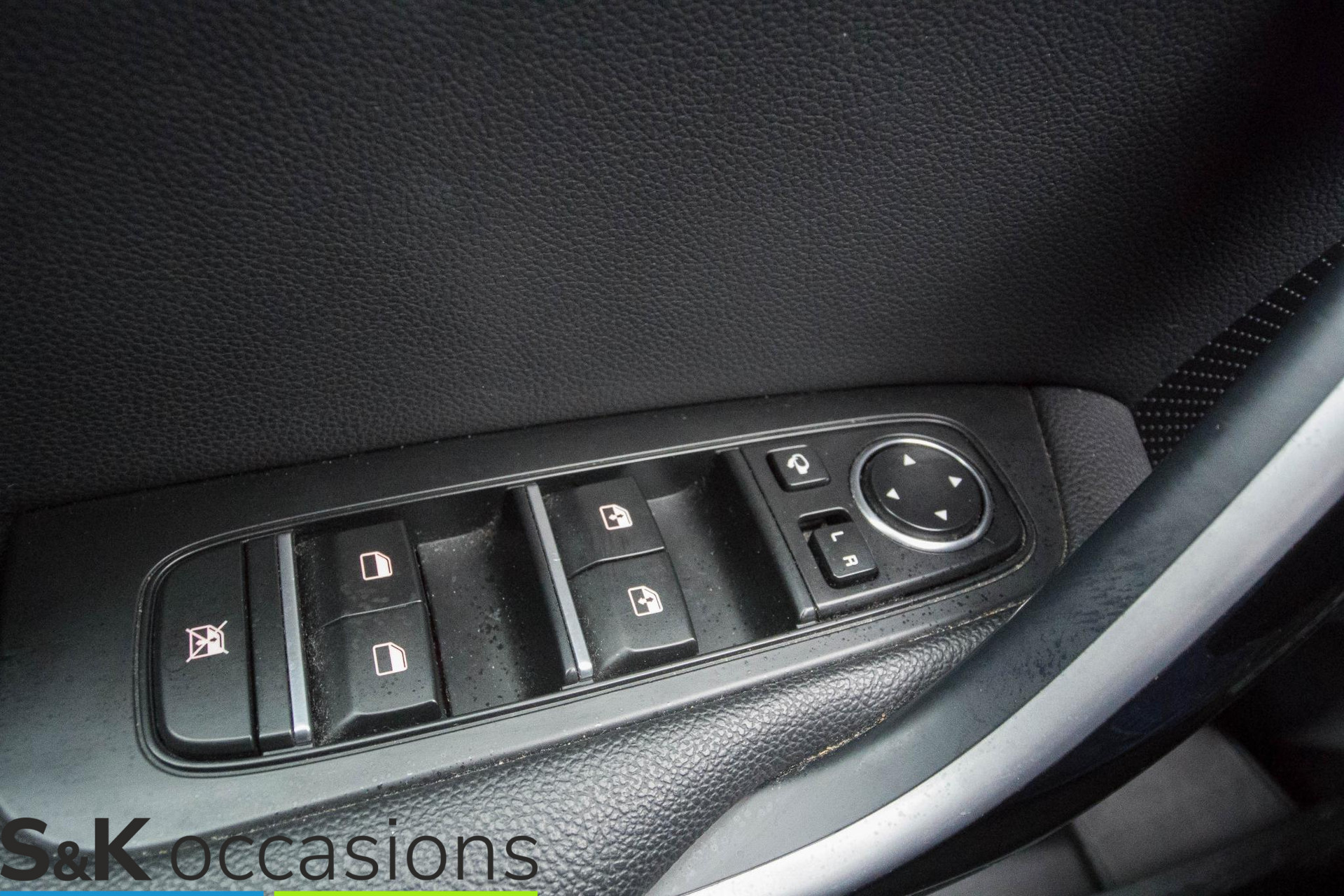 
								Kia Xceed 1.6 GDi PHEV ExecutiveLine Pano NAVI vol									
