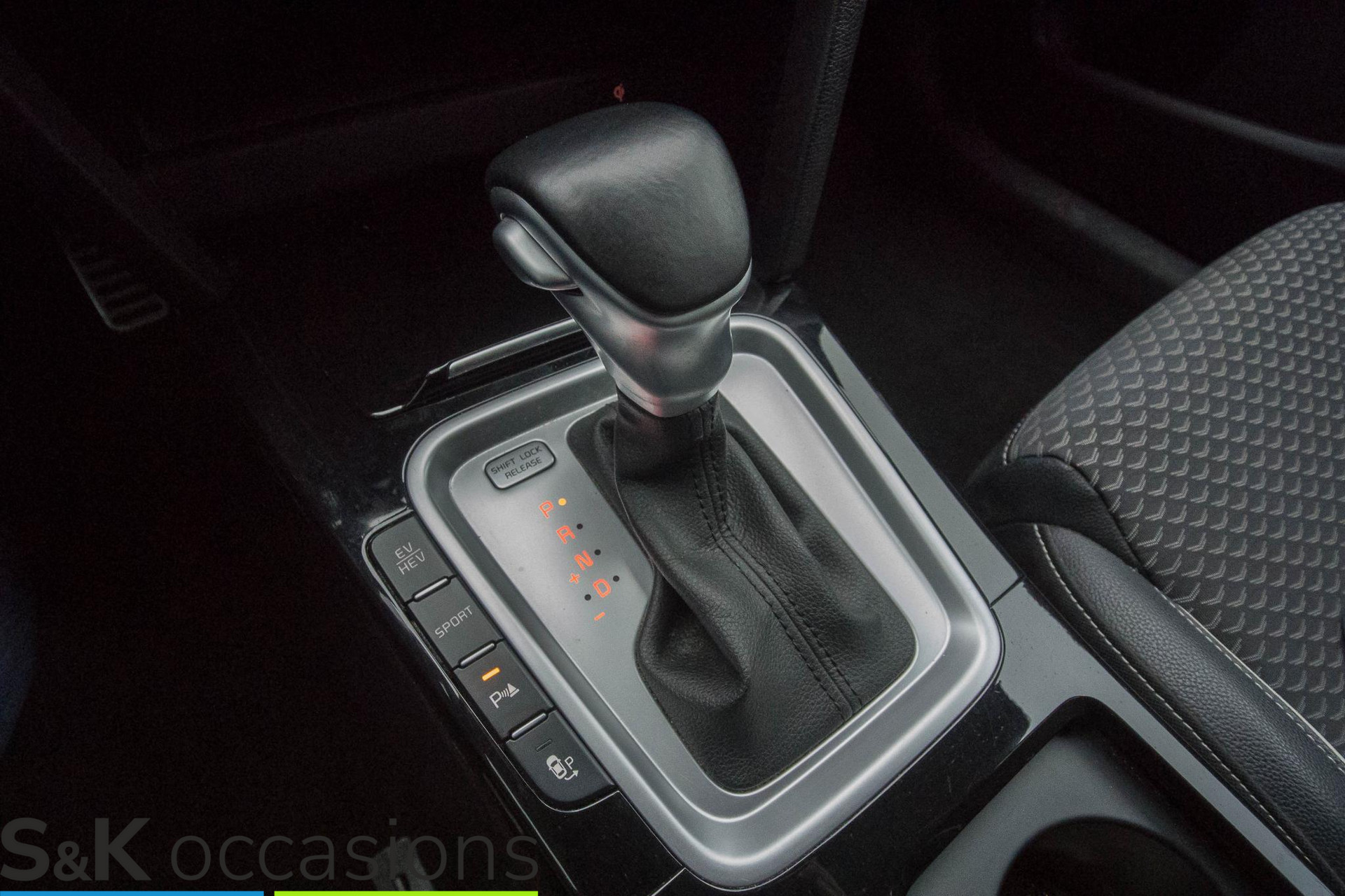 
								Kia Xceed 1.6 GDi PHEV ExecutiveLine Pano NAVI vol									