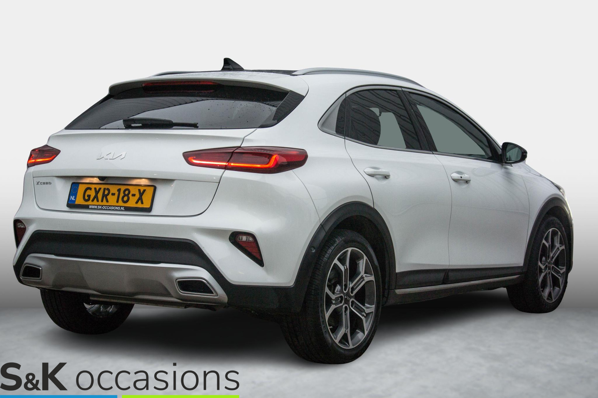 
								Kia Xceed 1.6 GDi PHEV ExecutiveLine Pano NAVI vol									
