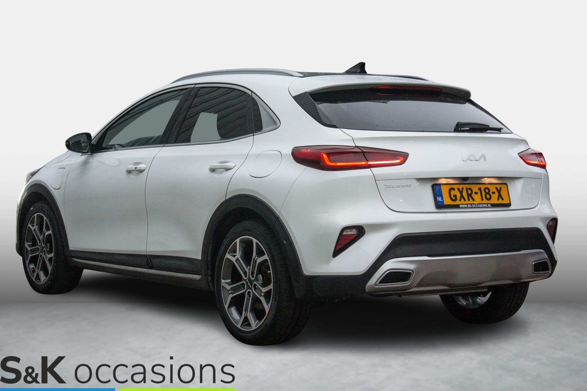 
								Kia Xceed 1.6 GDi PHEV ExecutiveLine Pano NAVI vol									