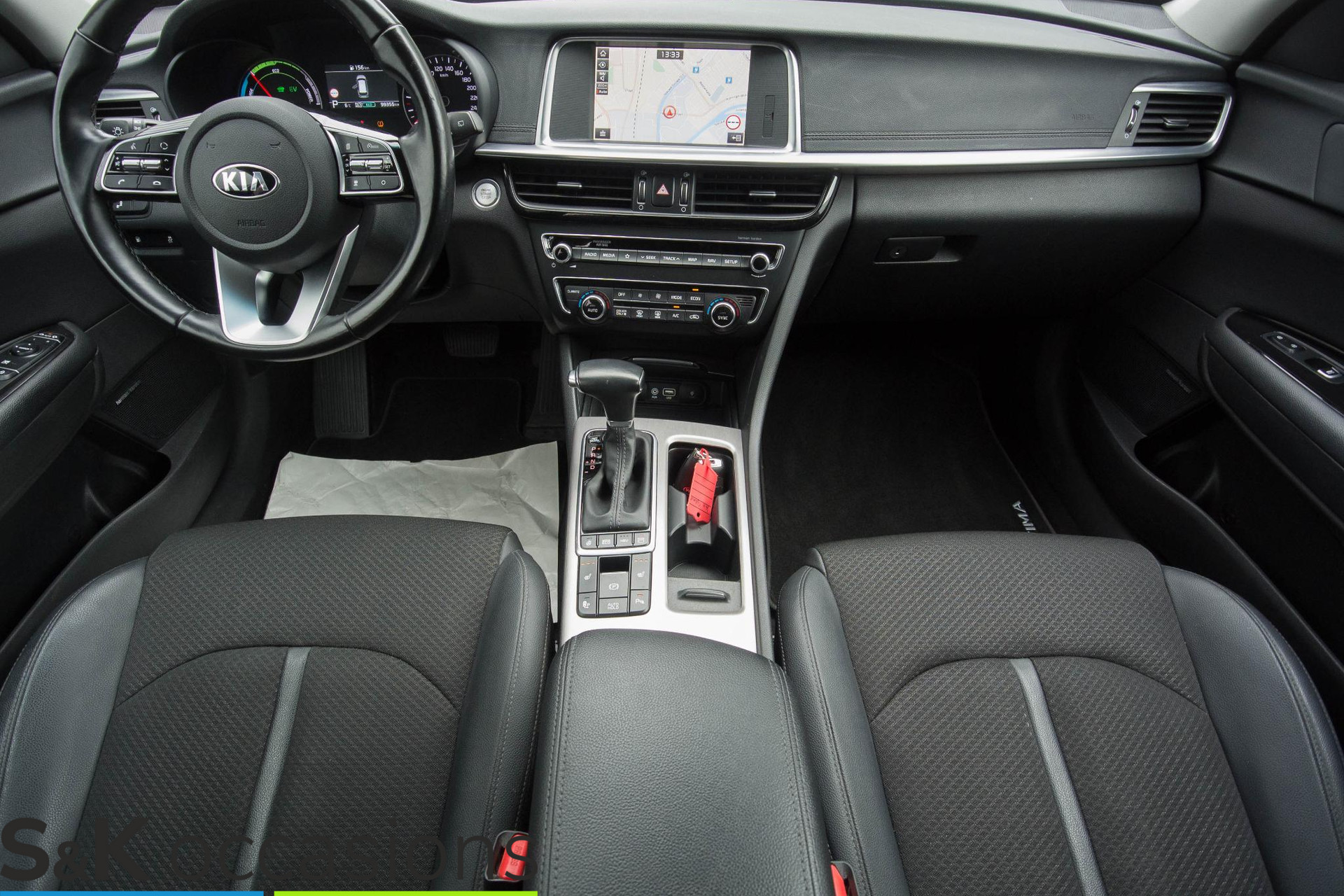 
								Kia Optima Sportswagon 2.0 GDI PHEV Trekhaak Navi 360 view vol									