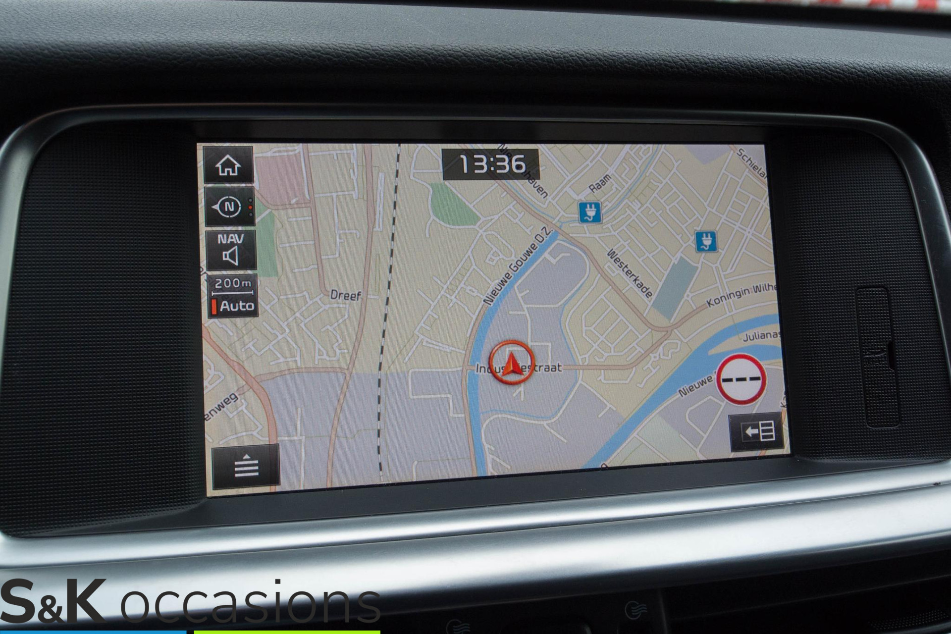 
								Kia Optima Sportswagon 2.0 GDI PHEV Trekhaak Navi 360 view vol									