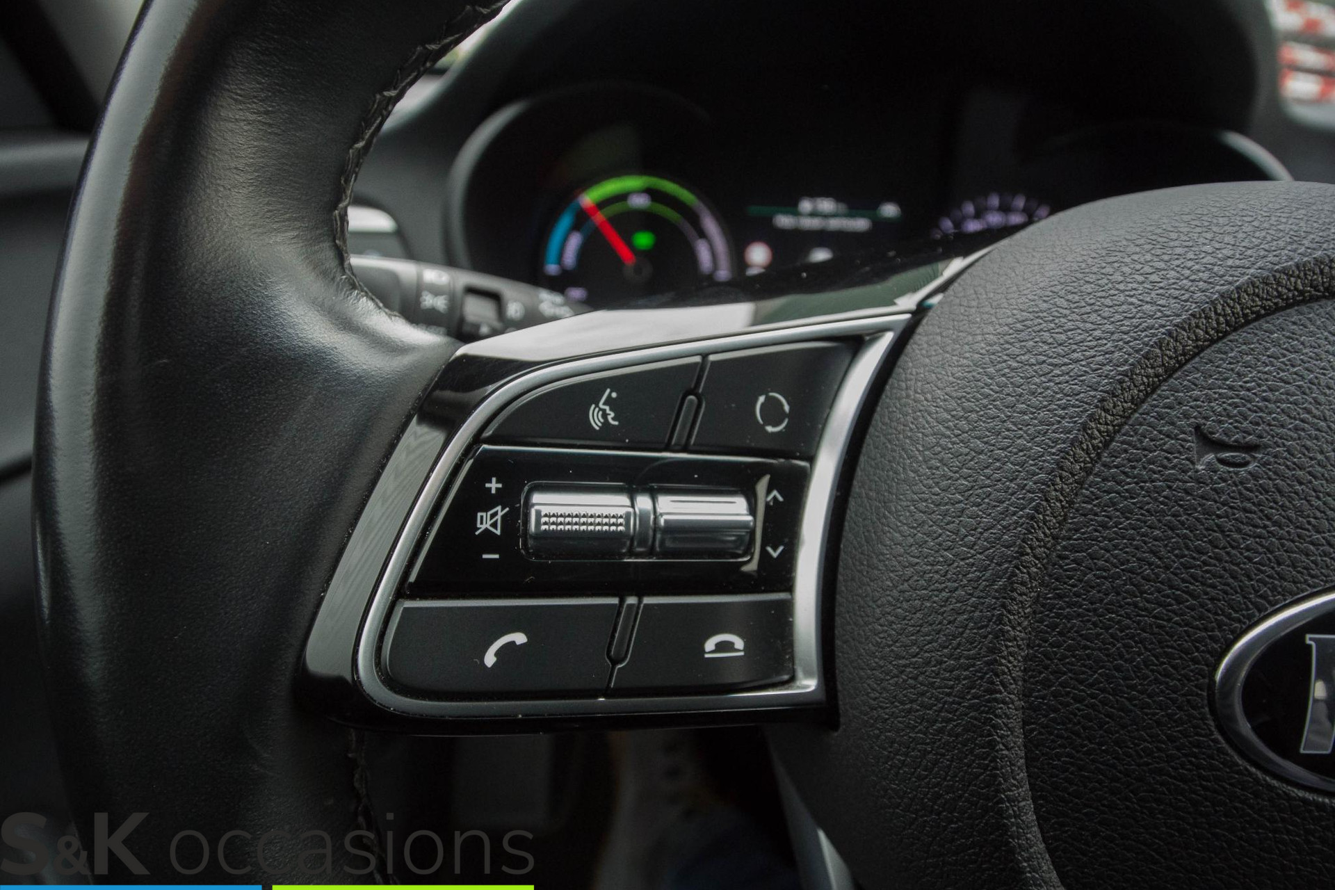 
								Kia Optima Sportswagon 2.0 GDI PHEV Trekhaak Navi 360 view vol									
