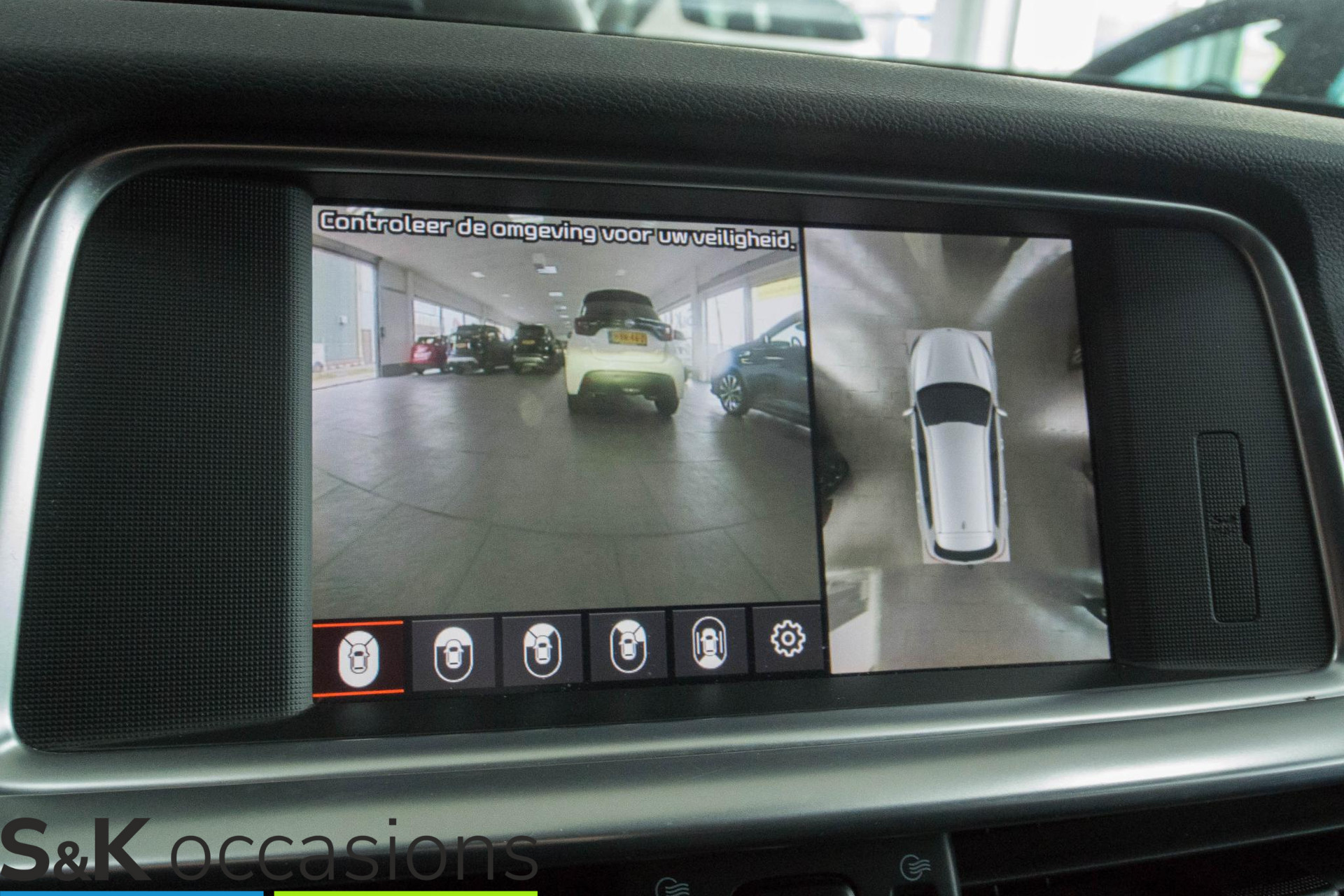 
								Kia Optima Sportswagon 2.0 GDI PHEV Trekhaak Navi 360 view vol									