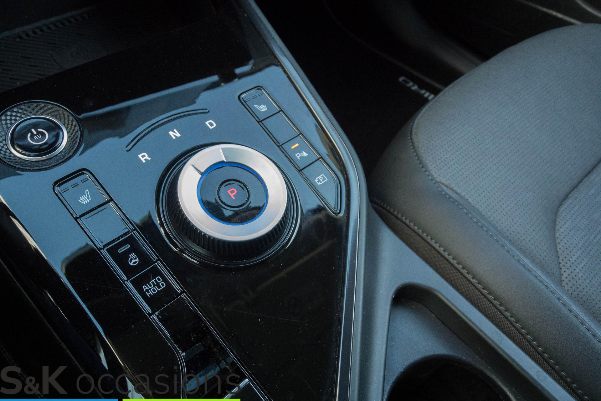 
Kia Niro EV ExecutiveLine 64.8 kWh Leder 18.000km vol									