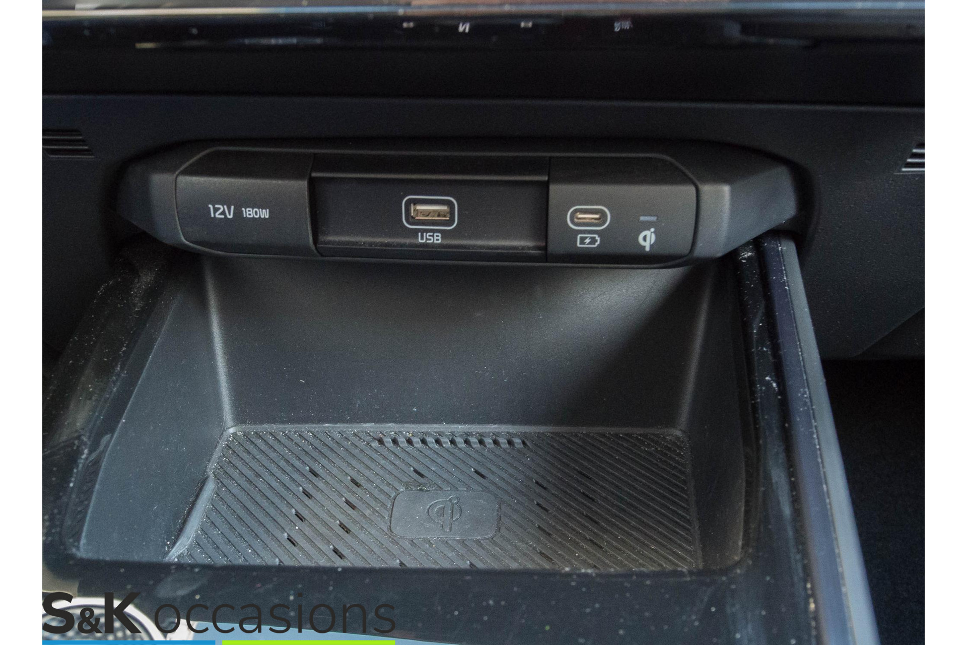 
Kia Niro EV ExecutiveLine 64.8 kWh Leder 18.000km vol									