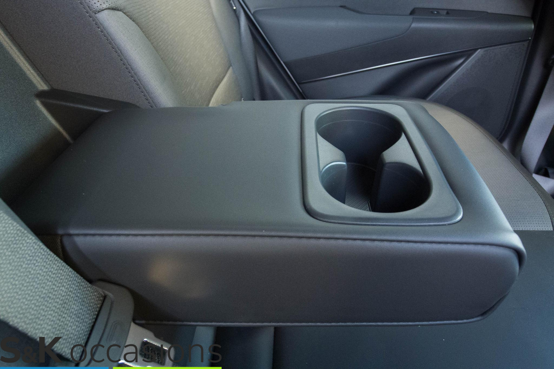 
Kia Niro EV ExecutiveLine 64.8 kWh Leder 18.000km vol									