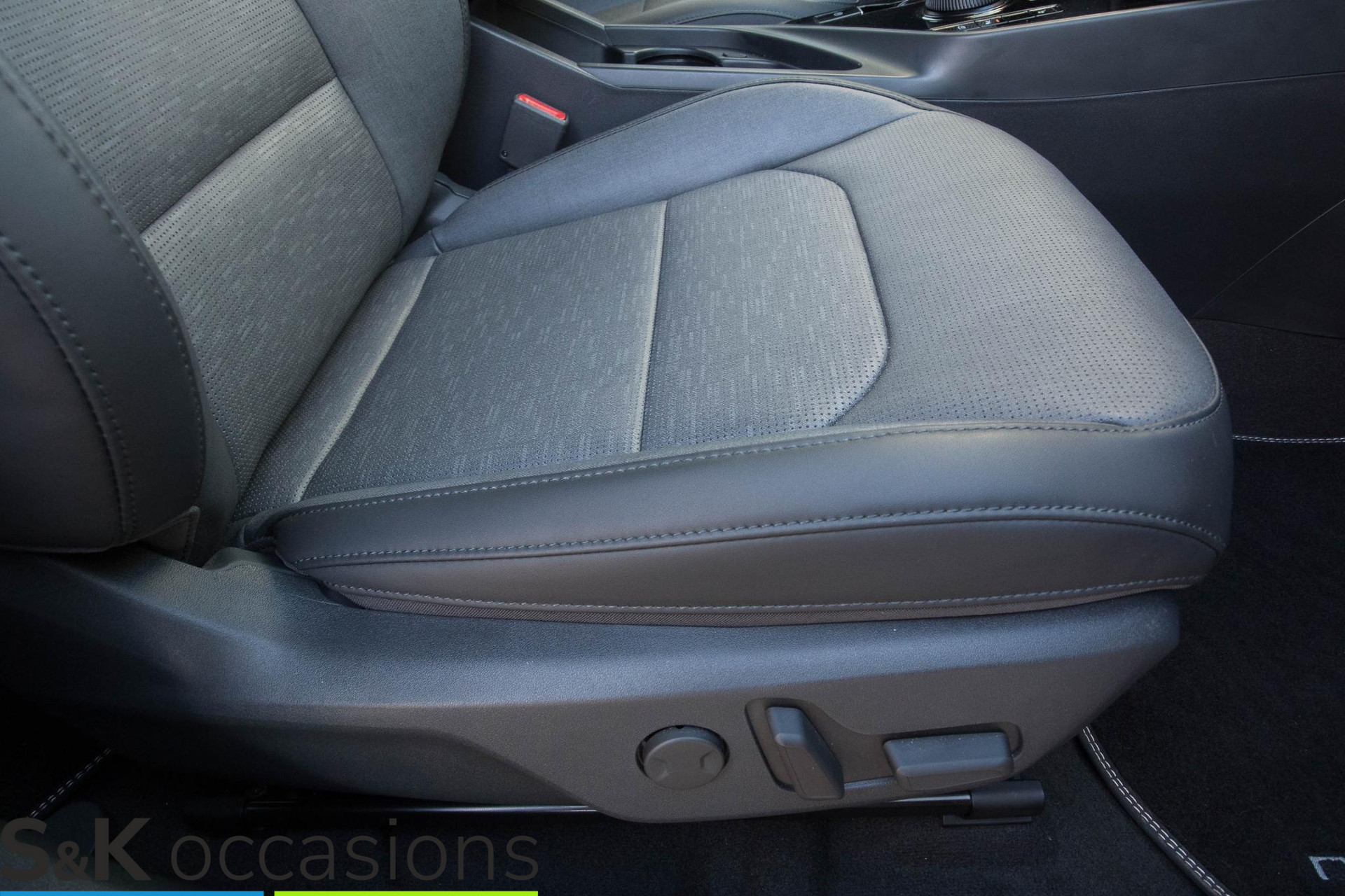 
Kia Niro EV ExecutiveLine 64.8 kWh Leder 18.000km vol									