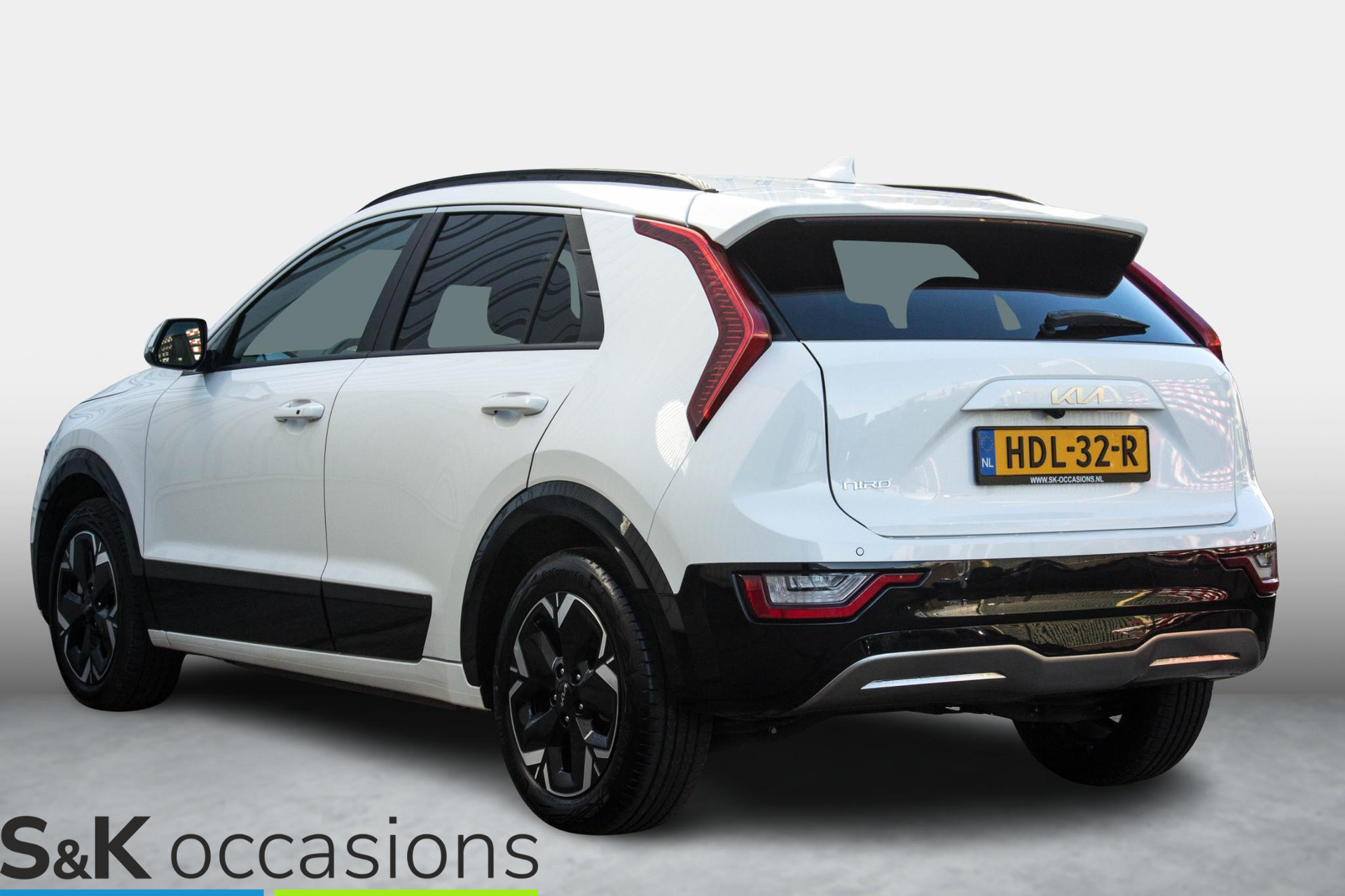 
Kia Niro EV ExecutiveLine 64.8 kWh Leder 18.000km vol									