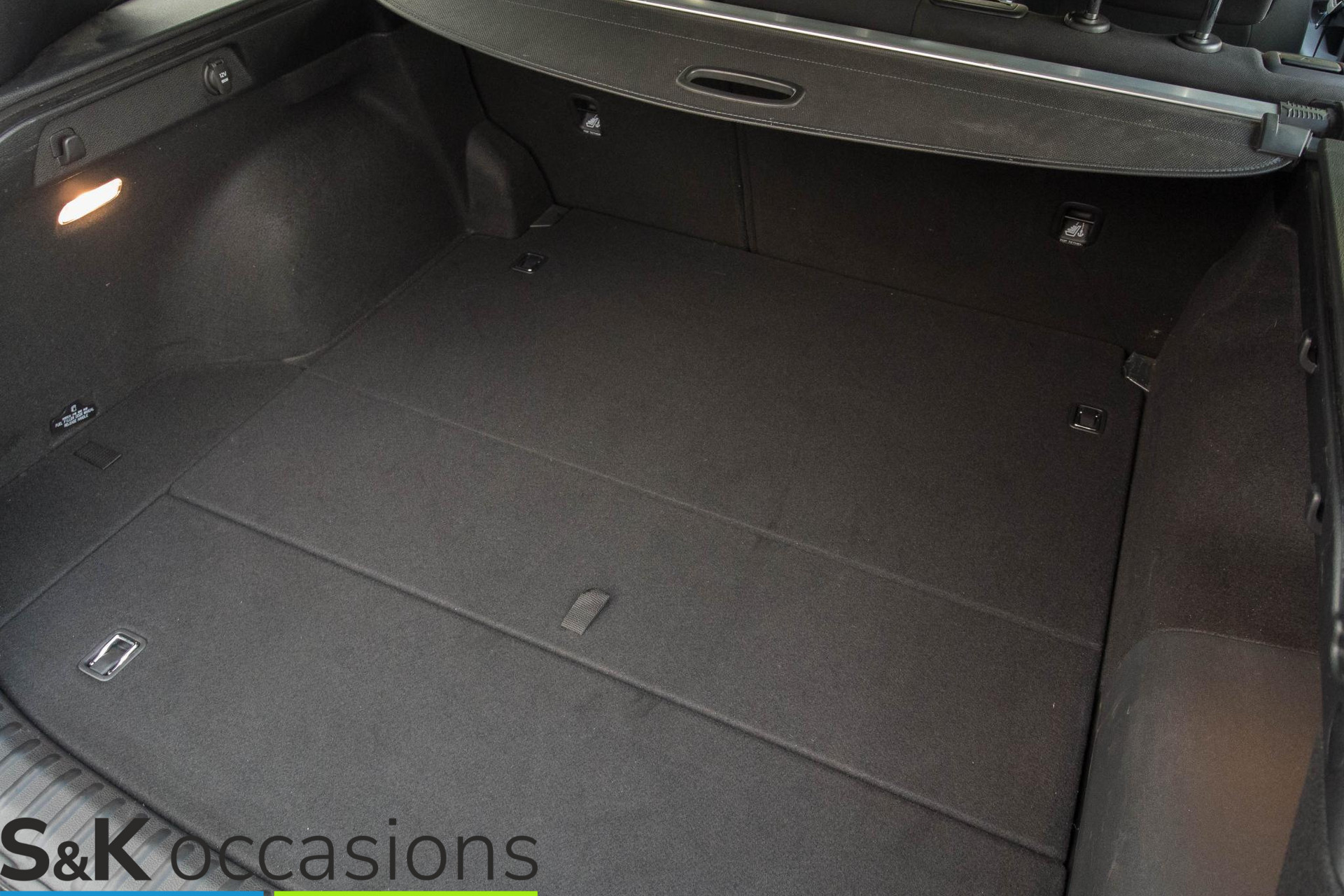 
								Kia Ceed Sportswagon 1.6 GDI PHEV 100% dealer onderhouden trekhaak vol									