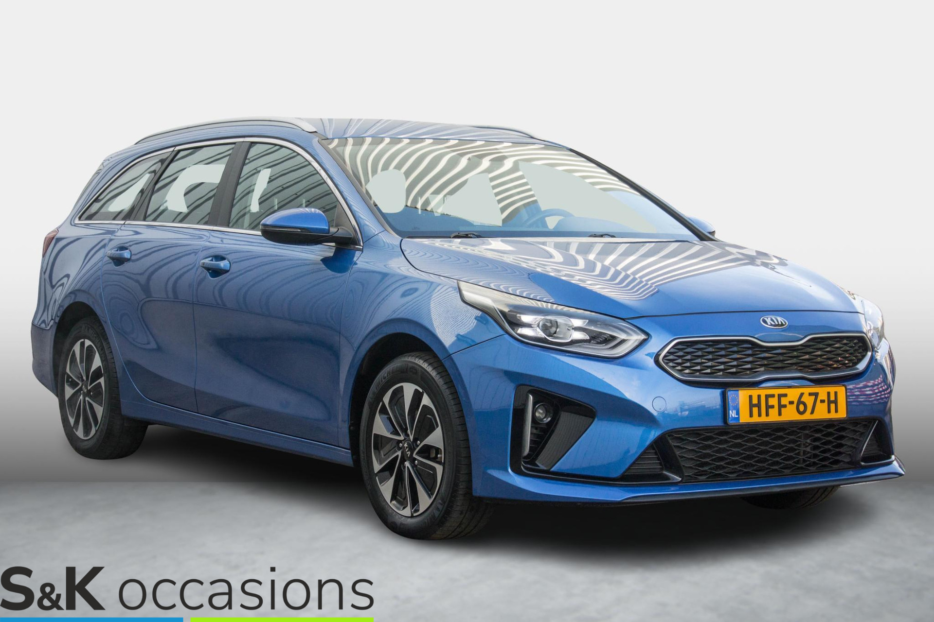 
								Kia Ceed Sportswagon 1.6 GDI PHEV 100% dealer onderhouden trekhaak vol									