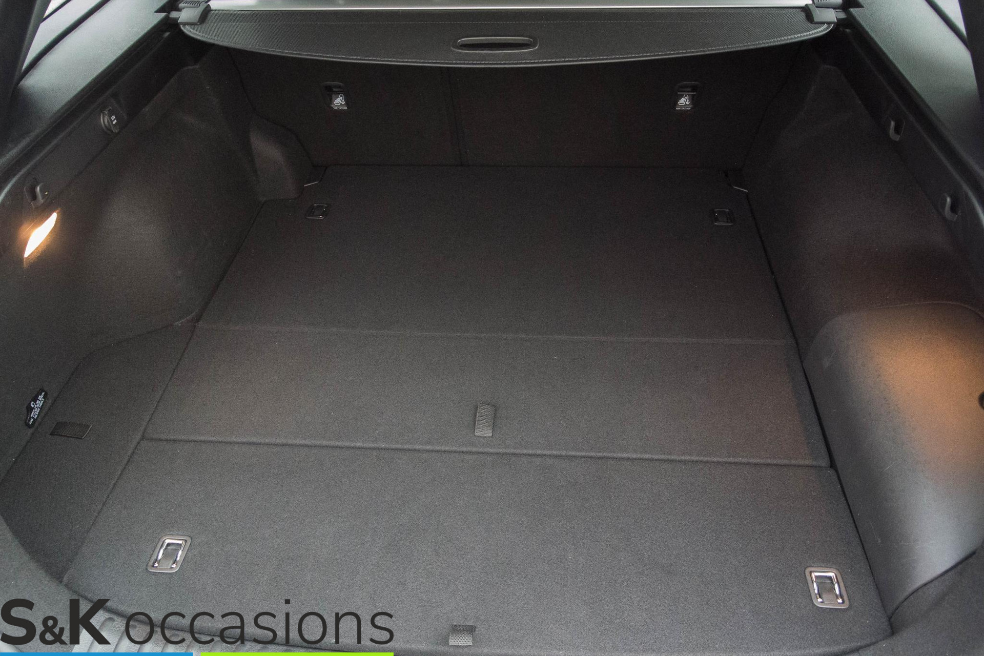
								Kia Ceed Sportswagon 1.6 GDI PHEV 100% dealer onderhouden vol									
