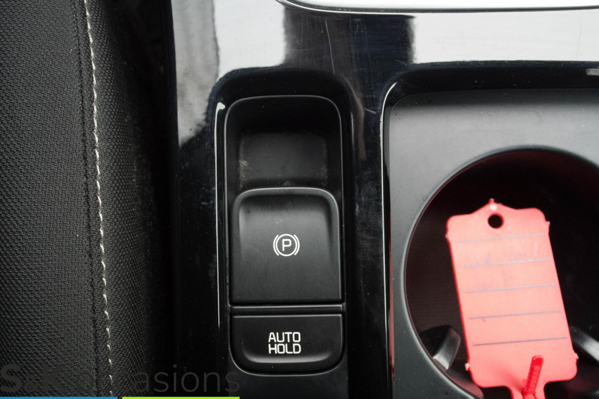 
								Kia Ceed Sportswagon 1.6 GDI PHEV 100% dealer onderhouden vol									