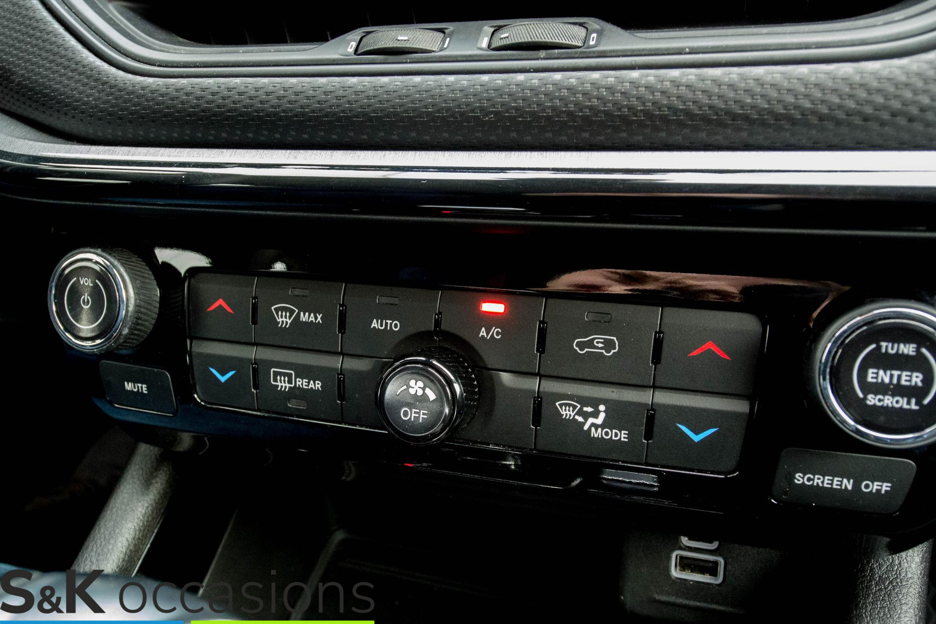 
Jeep Compass 4xe 240 Plug-in Hybrid Trailhawk vol									