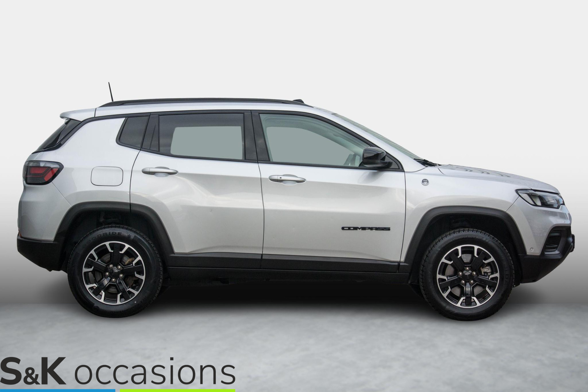 
Jeep Compass 4xe 240 Plug-in Hybrid Trailhawk vol									