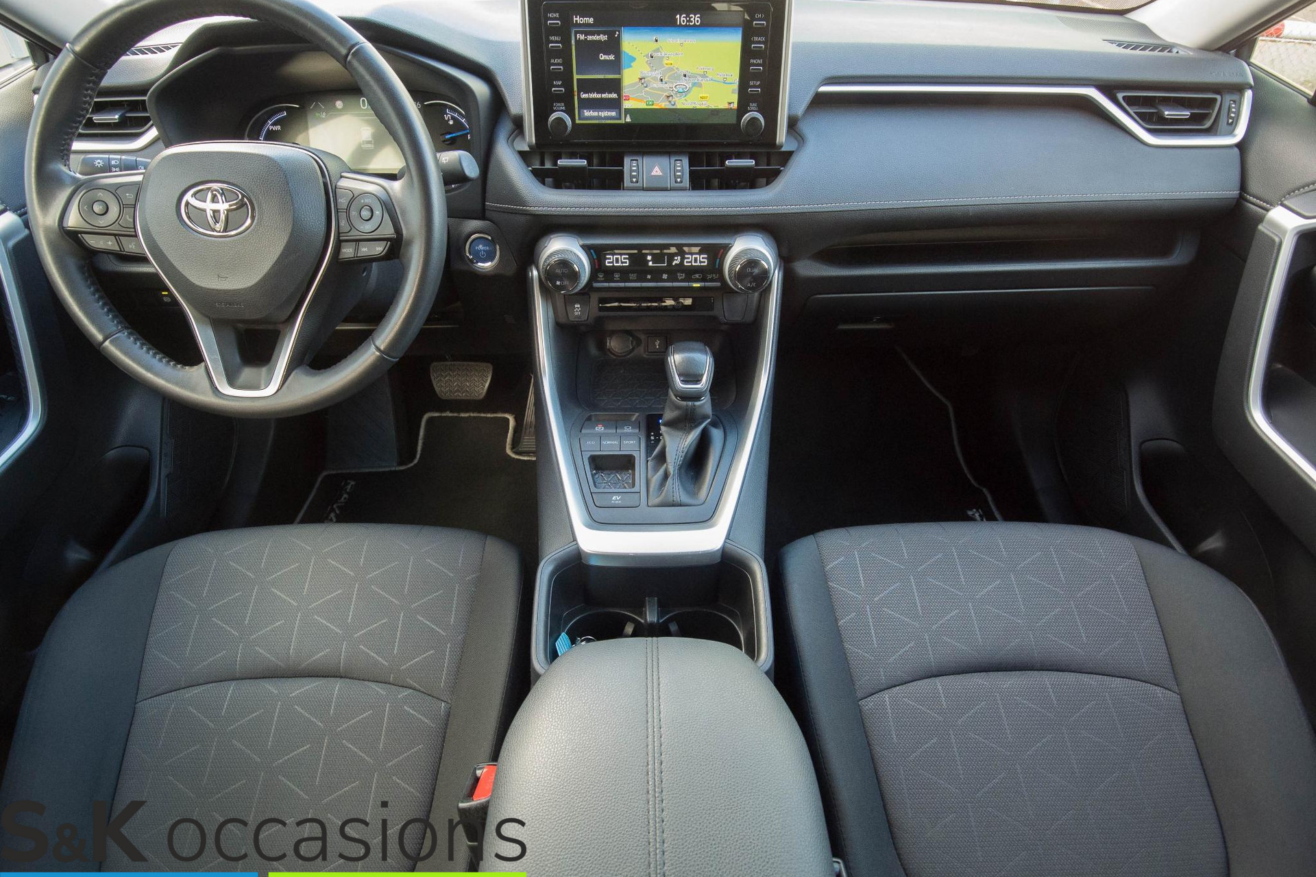 
Toyota RAV4 2.5 Hybrid Dynamic 10 Jaar Garantie vol									