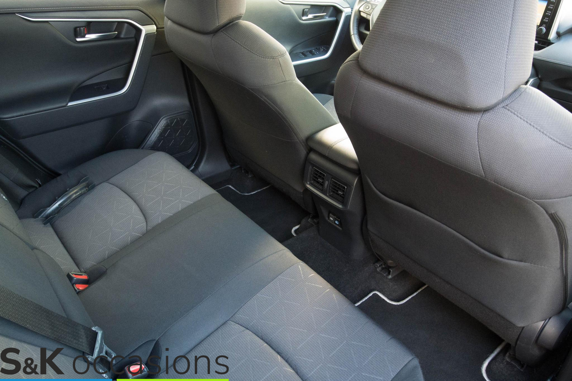 
Toyota RAV4 2.5 Hybrid Dynamic 10 Jaar Garantie vol									