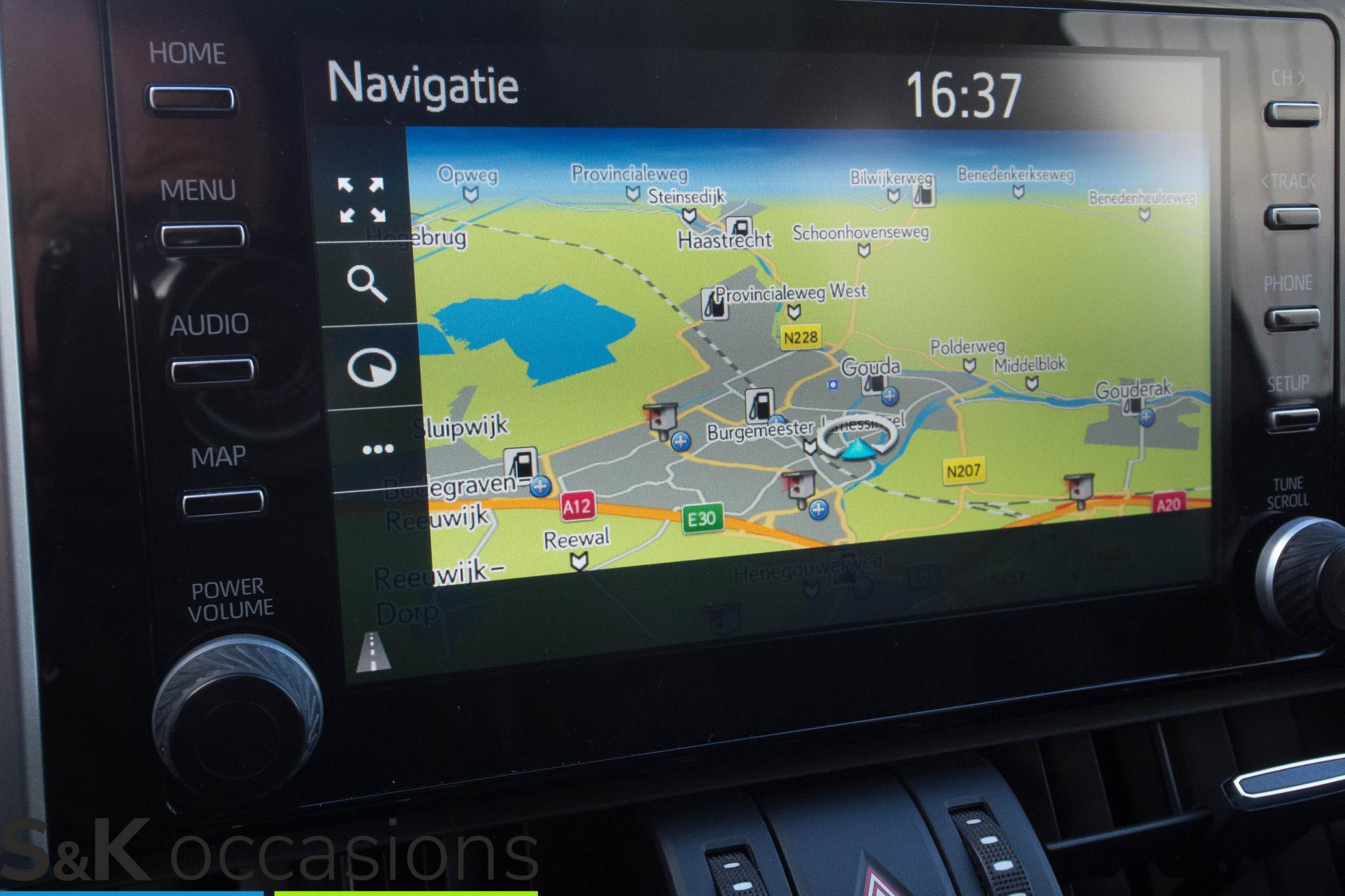 
Toyota RAV4 2.5 Hybrid Dynamic 10 Jaar Garantie vol									