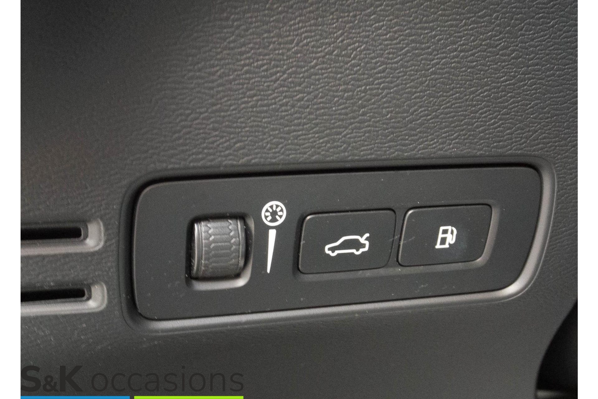 
								Volvo XC40 1.5 T4 Recharge Inscription PANO vol									