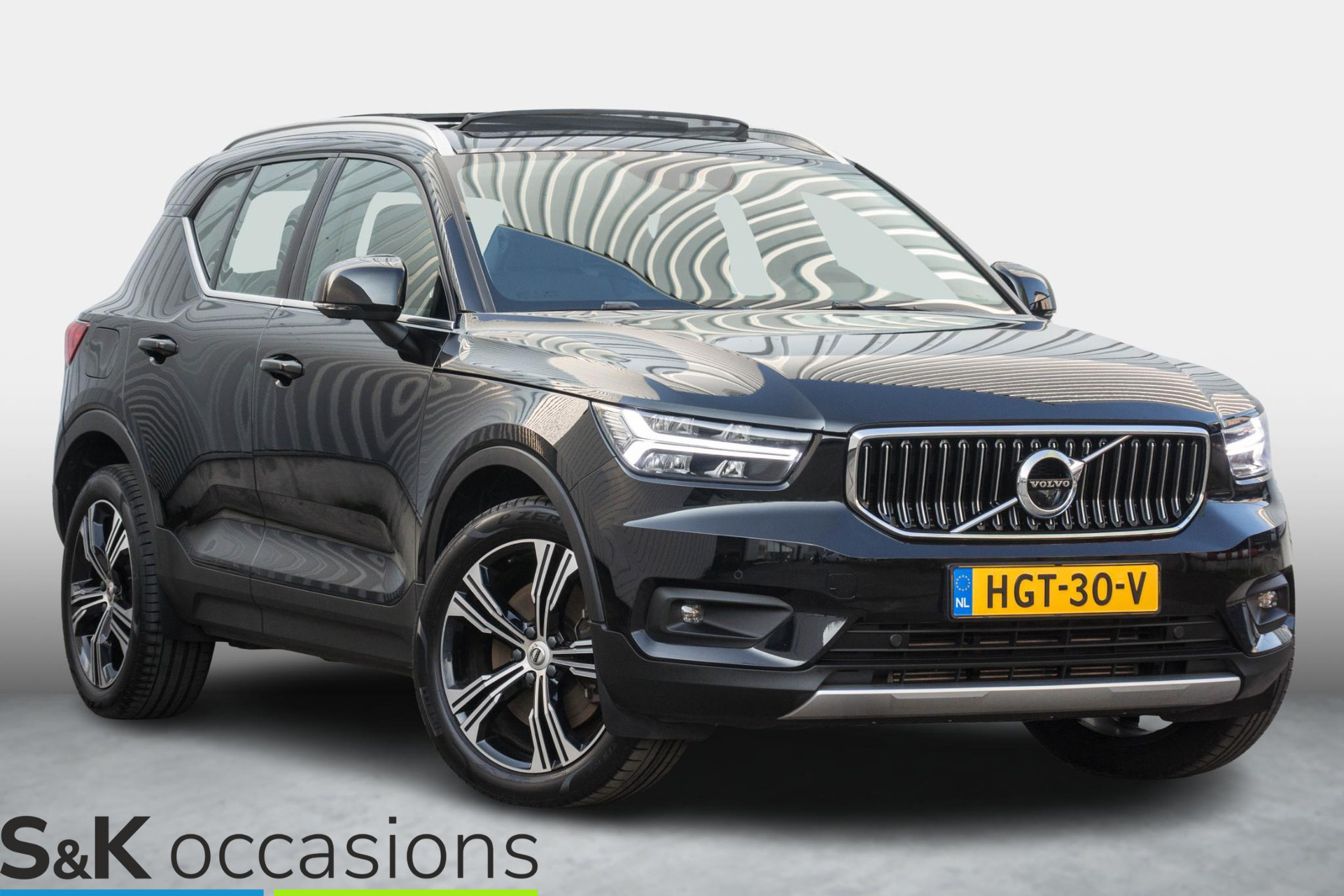 
Volvo XC40 1.5 T5 Recharge Inscription Pano 360 Harman sound vol									