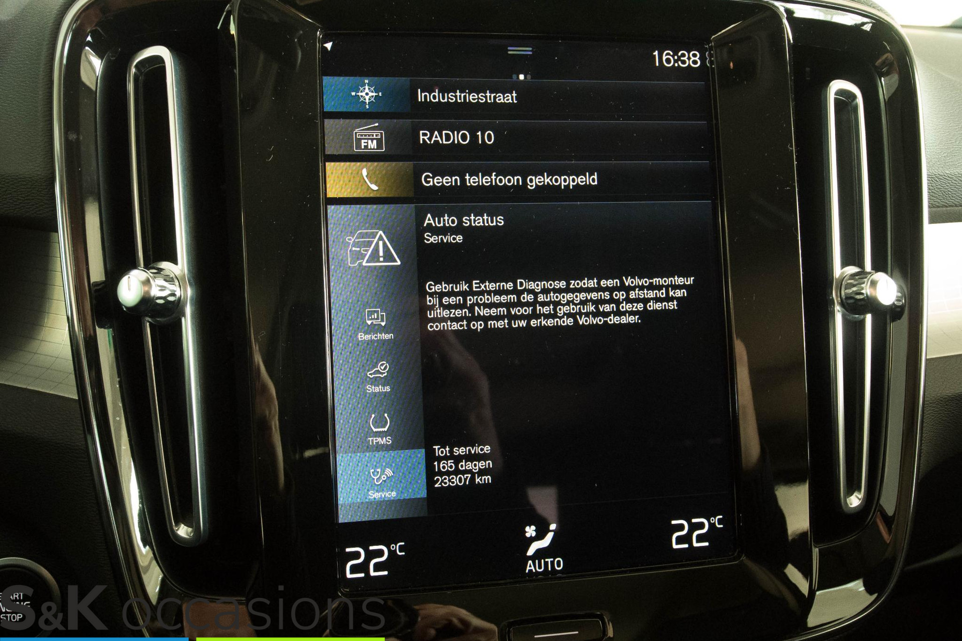 
Volvo XC40 1.5 T5 Recharge Inscription Pano 360 Harman sound vol									